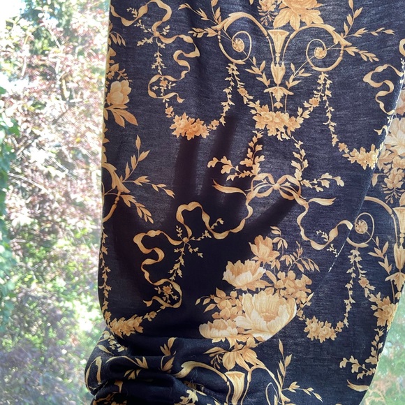 Boohoo Floral Print Dress - Picture 12 of 16